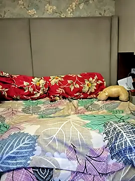 Chat +18 de Sara_1618 ao vivo