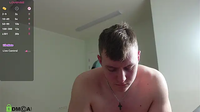 Živý XXX chat Richard_Dullas