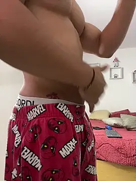 Ezzio_Scolaro Show Webcam