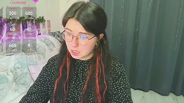 ss-katekisa-ss Adlı Modelin Canlı XXX Sohbeti