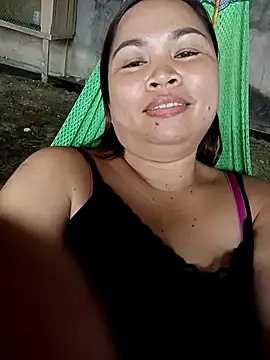 XXLorie_02's Webcam Show