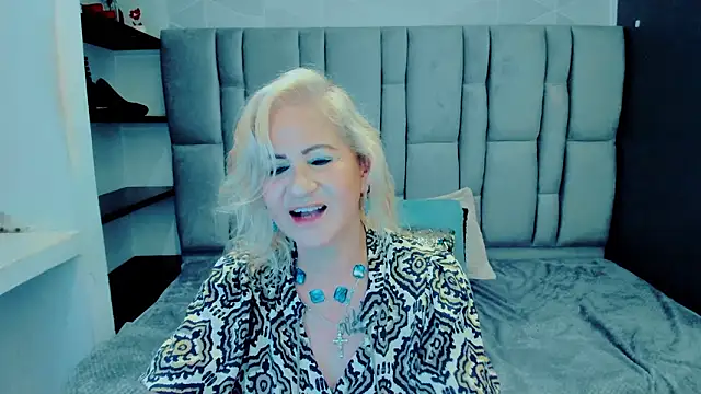 Chatroom XXX en direct de ScarletHoot_