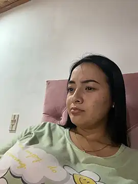 Chatroom XXX en direct de JulietaRiios