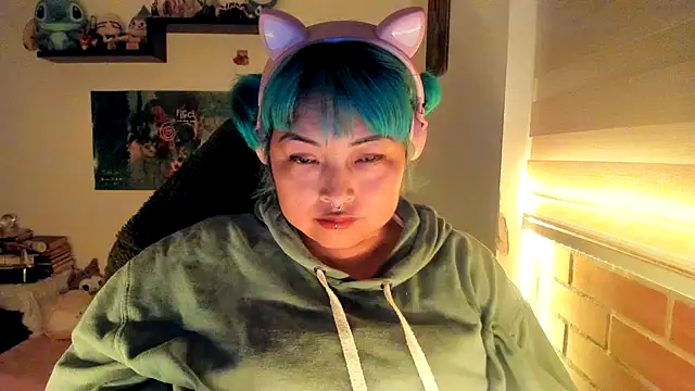 Chatroom XXX en direct de Shaddycute_