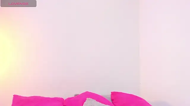 Roxy_Stonee élő XXX-chatje