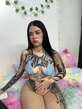 Chatroom XXX en direct de freyja_rouse