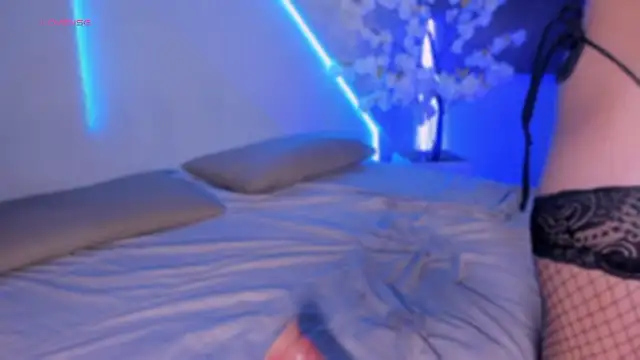 MelodyAdamss Adlı Modelin Canlı XXX Sohbeti