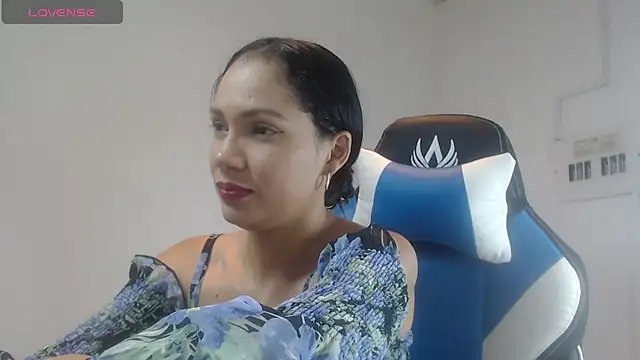 KittyKardy – webcam-show