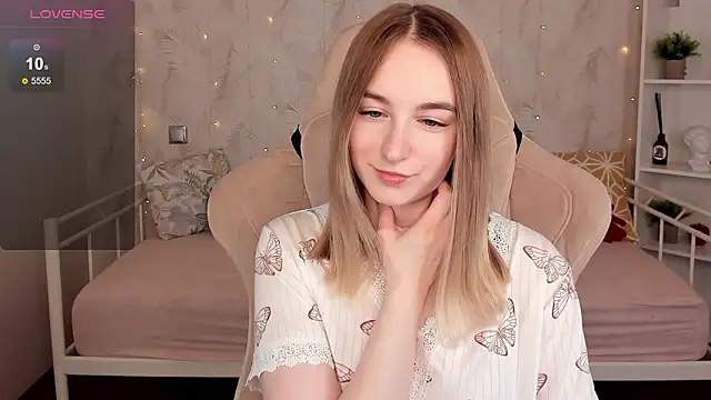 Shy_Polly 现场XXX聊天