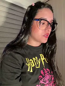 kenndall_21 – Live XXX-chat