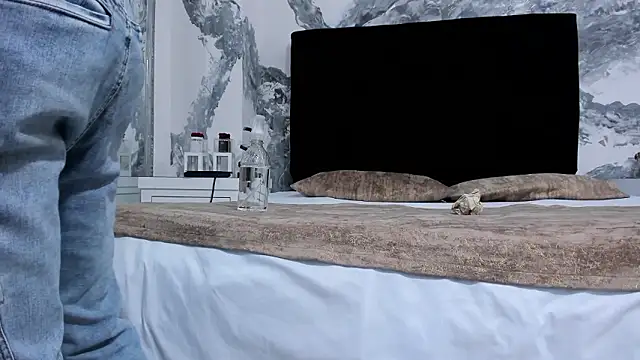 Онлайн чат XXX TyagoRoberts_