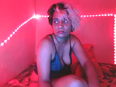 ZARIA-VIXEN live XXX chat