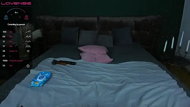 Kamilla_Hot Adlı Modelin Web Kamerası Şovu