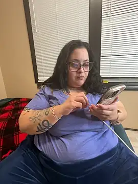 Tillymarie: онлайн-секс-чат