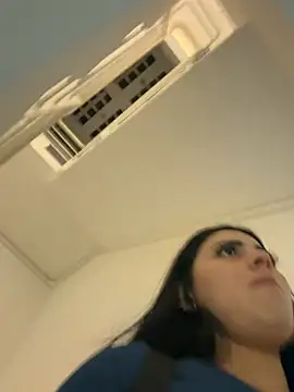 Natasha__Blue élő XXX-chatje