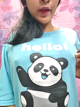 Show modela Your_Private_Girl na web-kameri