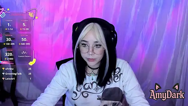 _AmyDark Chat XXX in diretta