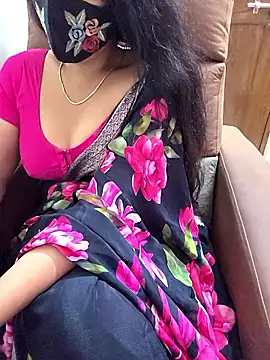 Roja-Telugu777 Live XXX-Chat