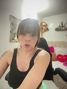 carolina16loveのライブXXXチャット