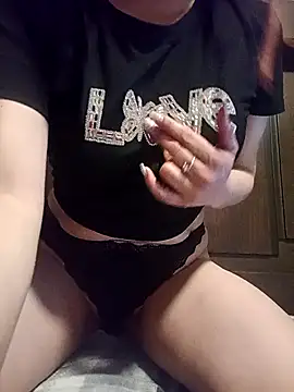 KITTEN-10 Webcamshow