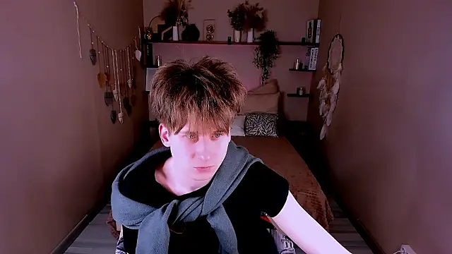 Show modela ScottPierce na web-kameri