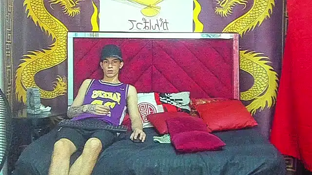 Pride_couple's Webcam Show