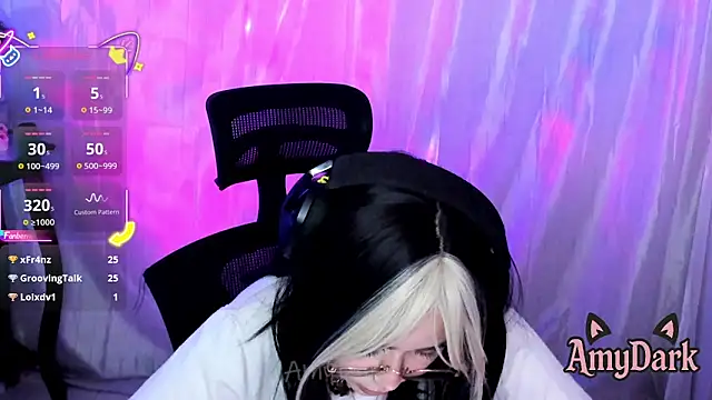 Chatroom XXX en direct de _AmyDark