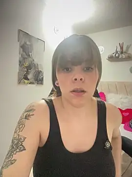 Chatroom XXX en direct de carolina16love