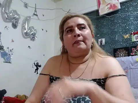 Онлайн чат XXX Perla1981--