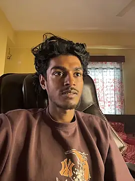 Chatroom XXX en direct de RavenKisses