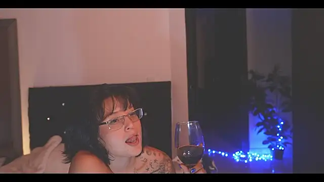 Онлайн чат XXX LorenRosse