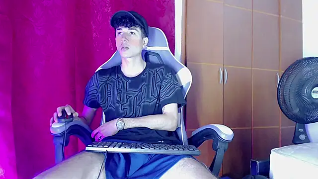 Johnny_cagee_ Live XXX-chat