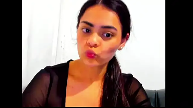 Chat XXX ao vivo de Antonella_Gomez22