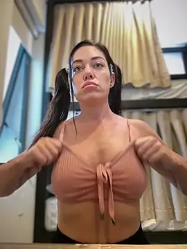 LilliThelo Live XXX Chat