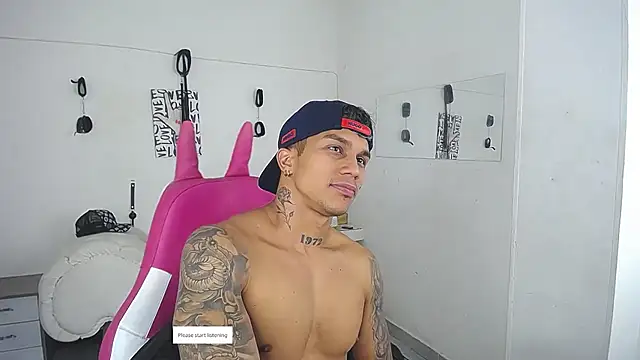 Chat XXX en directo de Leonard_Price