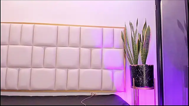 دردشة Rose_Privee الجنسية المباشرة