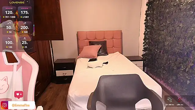 Chat XXX ao vivo de emmars_