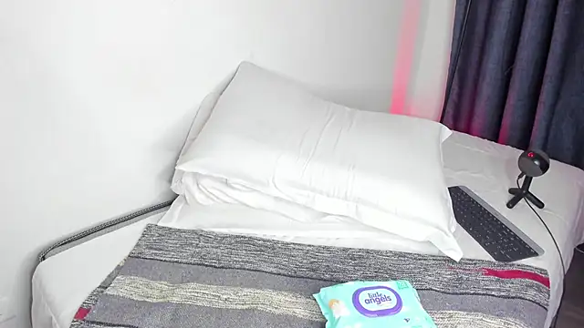 دردشة iam-ella18 الجنسية المباشرة