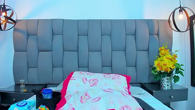 JulieeHabubu 라이브 XXX 채팅