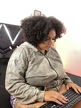 AlahiaFrequency Live XXX-chat