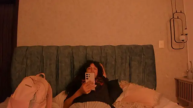 Show de Aleera_Walton na webcam