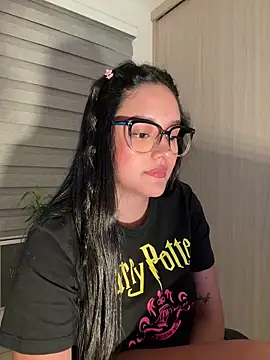 kenndall_21: απευθείας συνομιλία ΧΧΧ