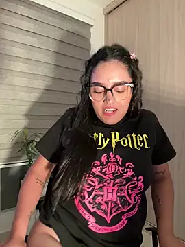 kenndall_21 Live XXX Chat