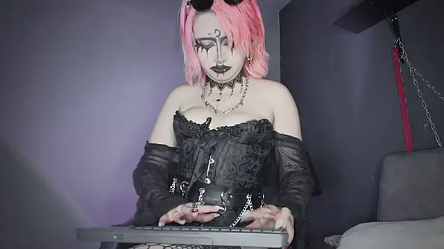 Chatroom XXX en direct de Navier__