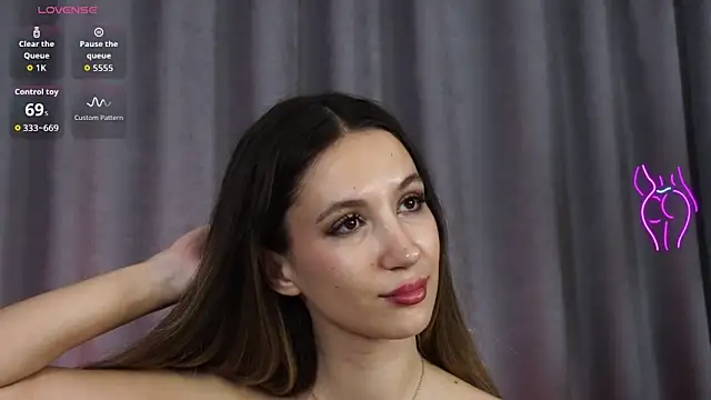 Kitten_Vibe Chat XXX live