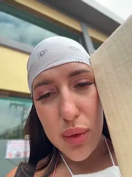 AleksandraRich Chat XXX live