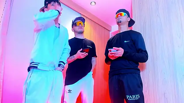 TheBatMansion's Webcam Show