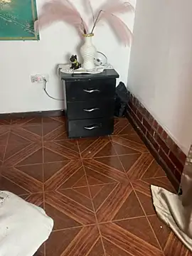 Chatroom XXX en direct de alisaa_jhons1