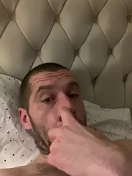 Kinkycouple142 现场XXX聊天