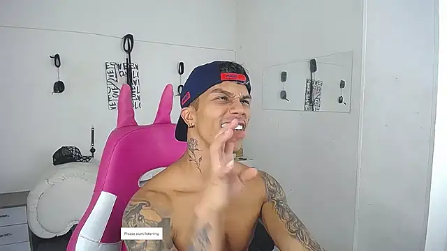 Czat XXX na żywo – Leonard_Price